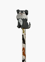 Schnauzer en blyertspenna med ett hundmönster och med en suddtopp i form av en söt Schnauzer från Pepper pot, längd 19 cm.