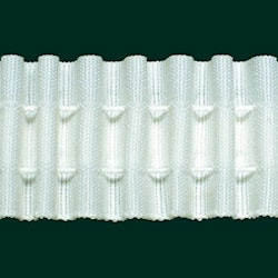 Rynkband i vitt till gardinupphängningar i polyester i bredd 3 cm