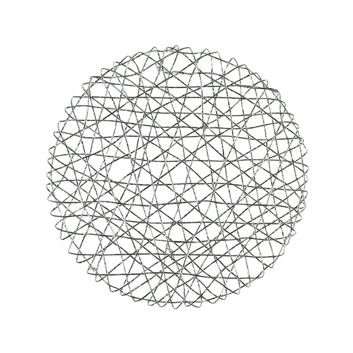 Nest en silverfärgad rund tablett från Noble house diameter 38 cm