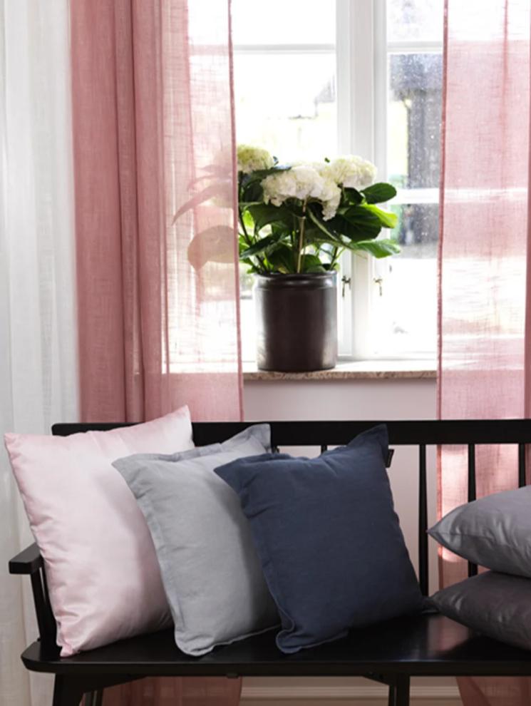 Melissa ett puderrosa enfärgat gardinset med multiband från Noble house
