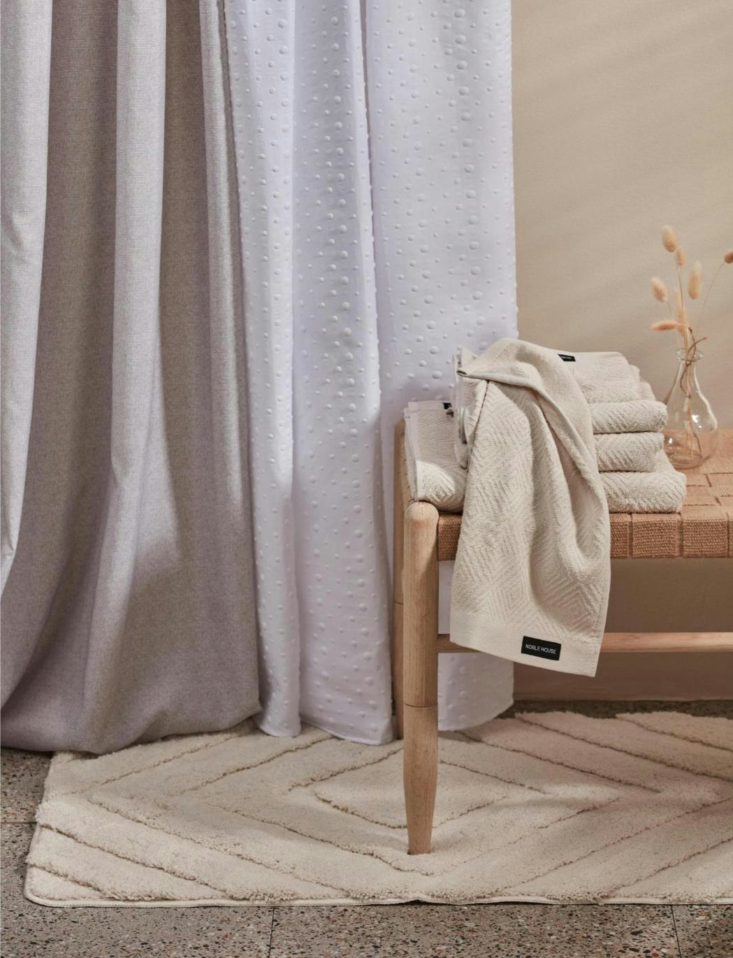 Noble house Weave beige duschdraperi mått 180 x 200 cm