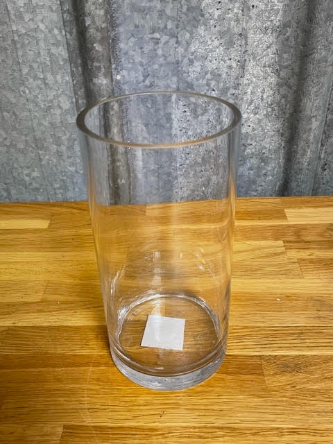 glasvas, snygg vas, cylindervas, cylindervas i glas, munblåst glasvas, unik glasvas