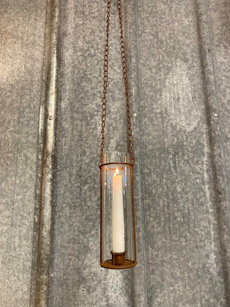 Hängande ljusstake med stormglas