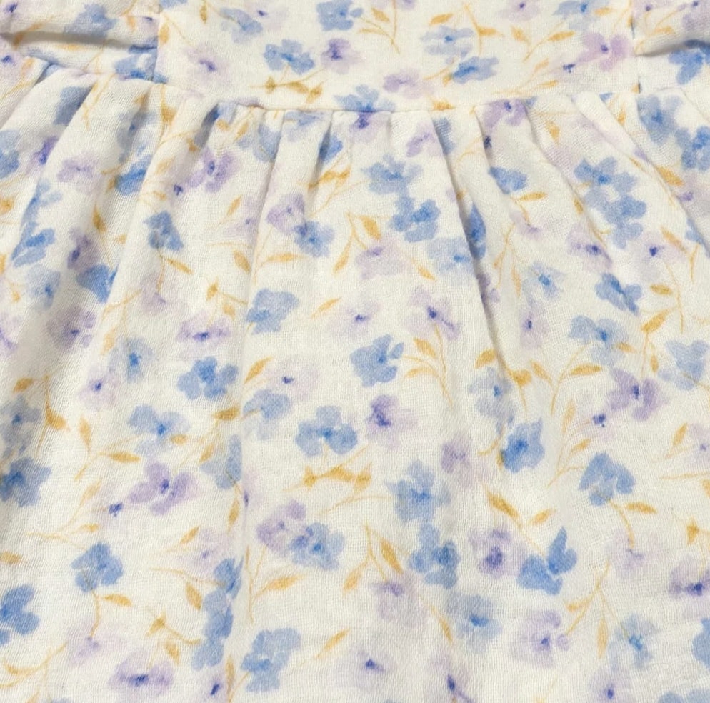 Babykjole musselin blå blomster