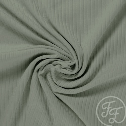 Ribb 8x4 sage grønn family Fabrics