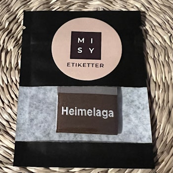 Heimelaga label