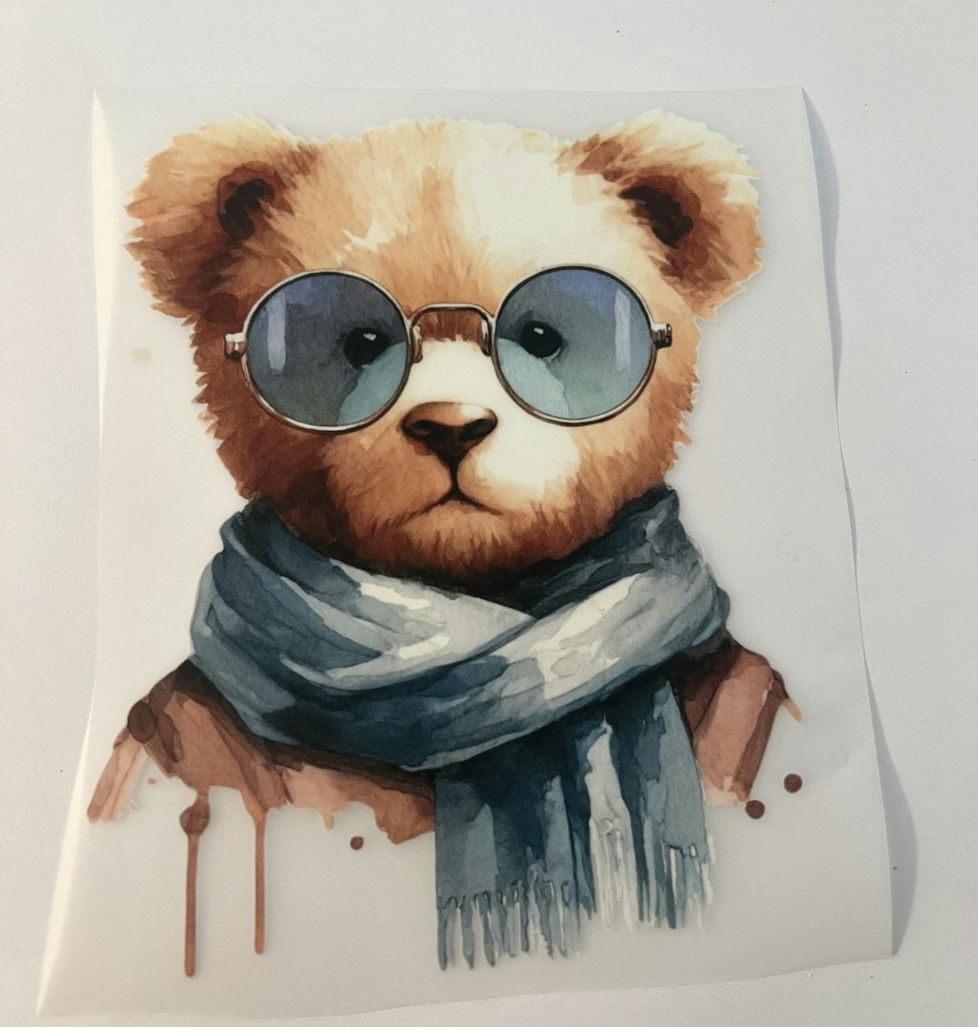 SM bamse med skjerf og briller