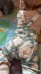 Dog rose and peony green retro ribbjersey