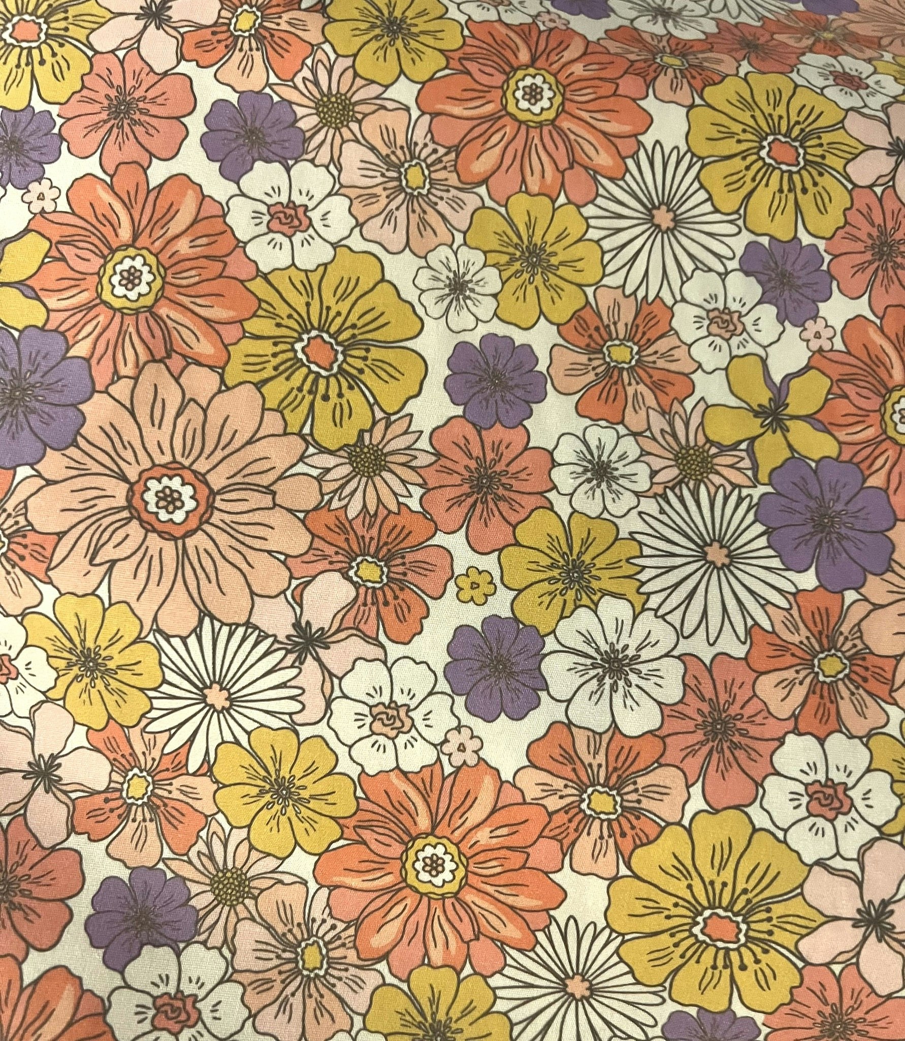 Retro blomst i fersken poplin