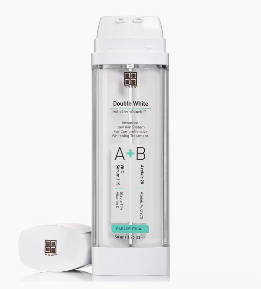 Kjøp Double white, få C-cleanser foam med på kjøpet.