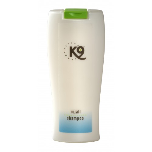 K9 Dandruff Shampoo - Hundschampot som motverkar torrhet, mjäll, fjällbildning och klåda