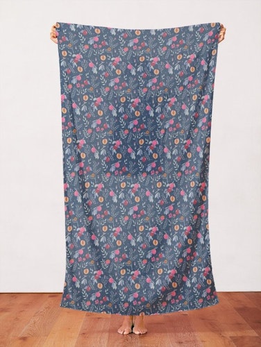 Quilters Cotton Peaches and Wild Roses Cool Berry