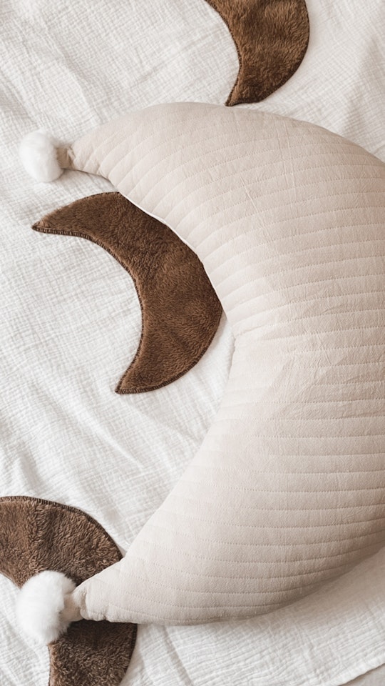 Moon Nursing Pillow