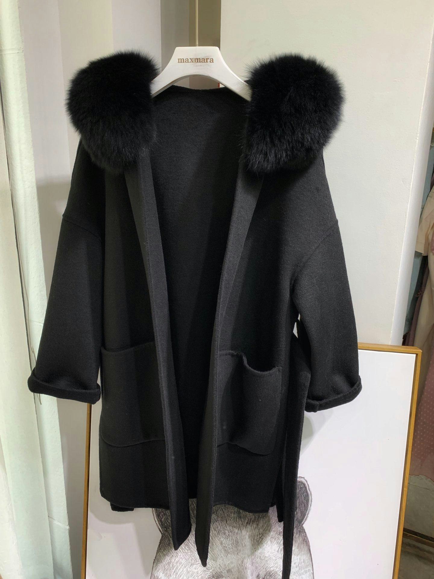 Noelia fur coat plus- black