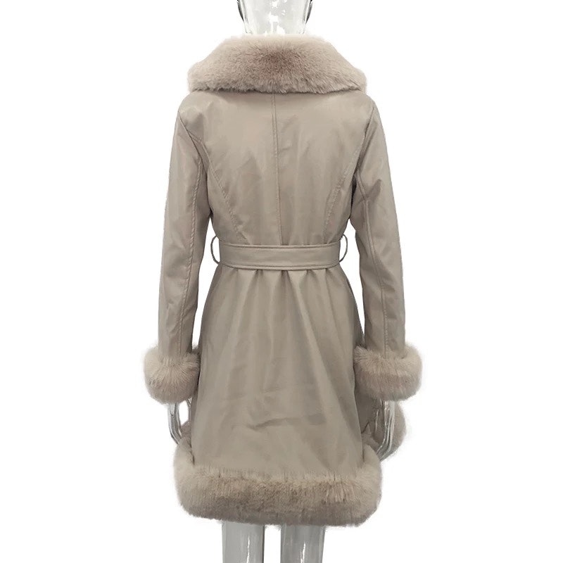 Dasha fake fur jacket- long beige