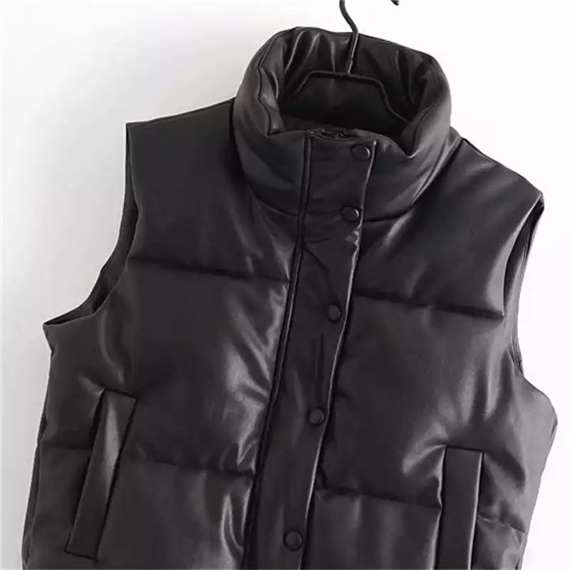 Elena vest- matte black