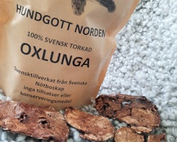 Hundgott närproducerat och svenskt hundgodis OXLUNGA