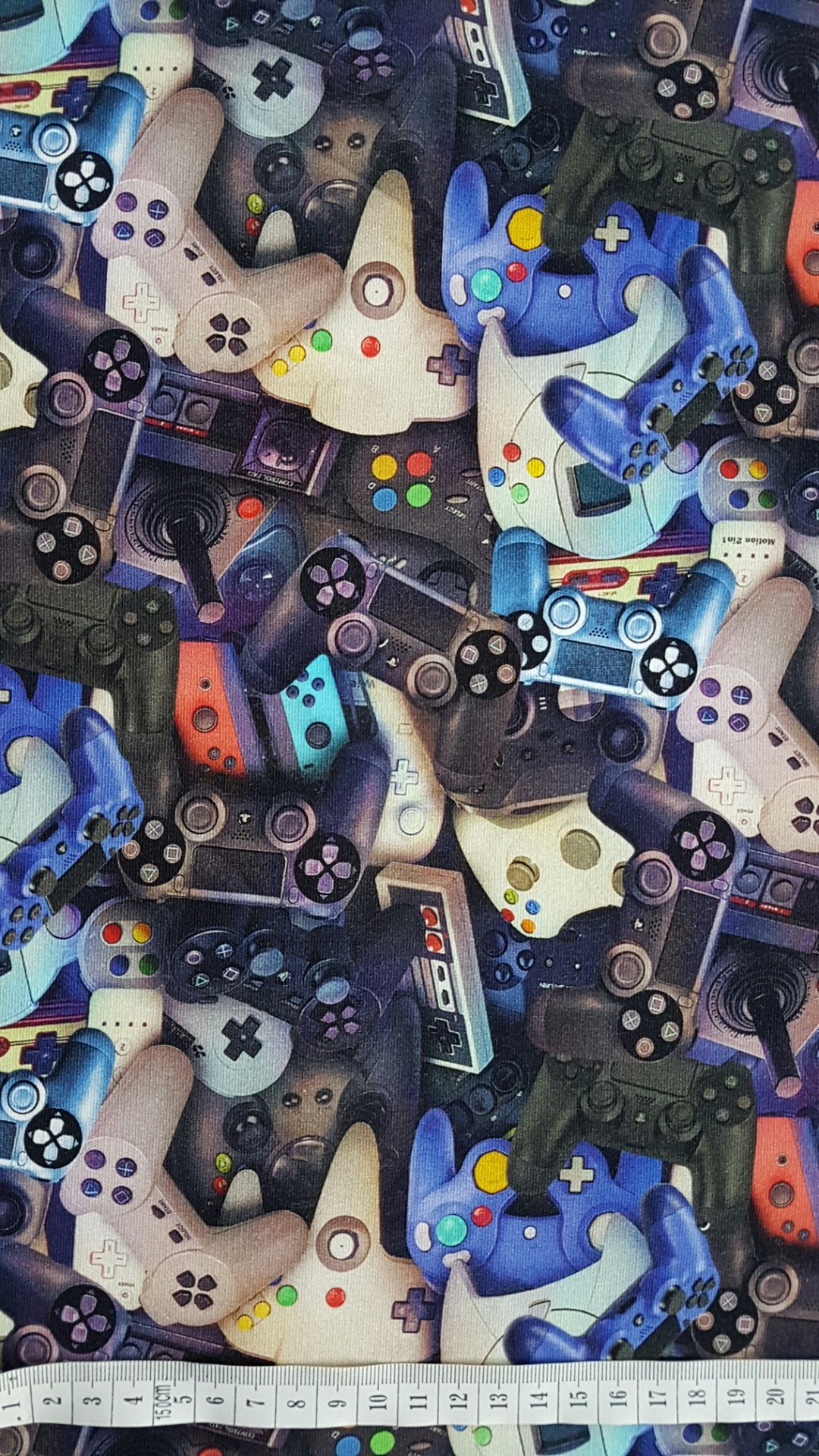 Trikå trikåtyg college stuvbit tygbitar spel fjärrlontroll