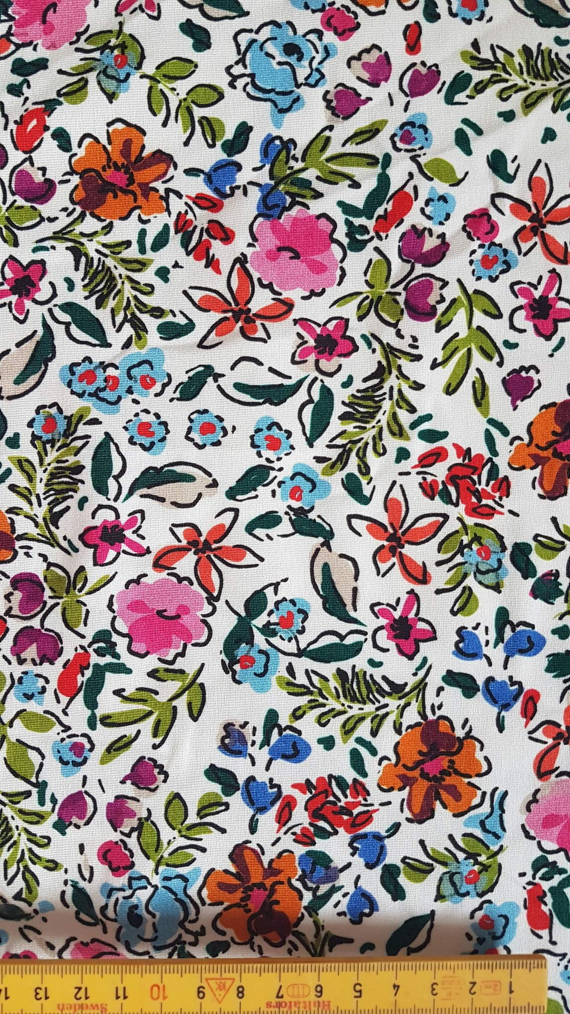 Små Blommor Vitt, Sommar Single Jersey Viscose OUTLET