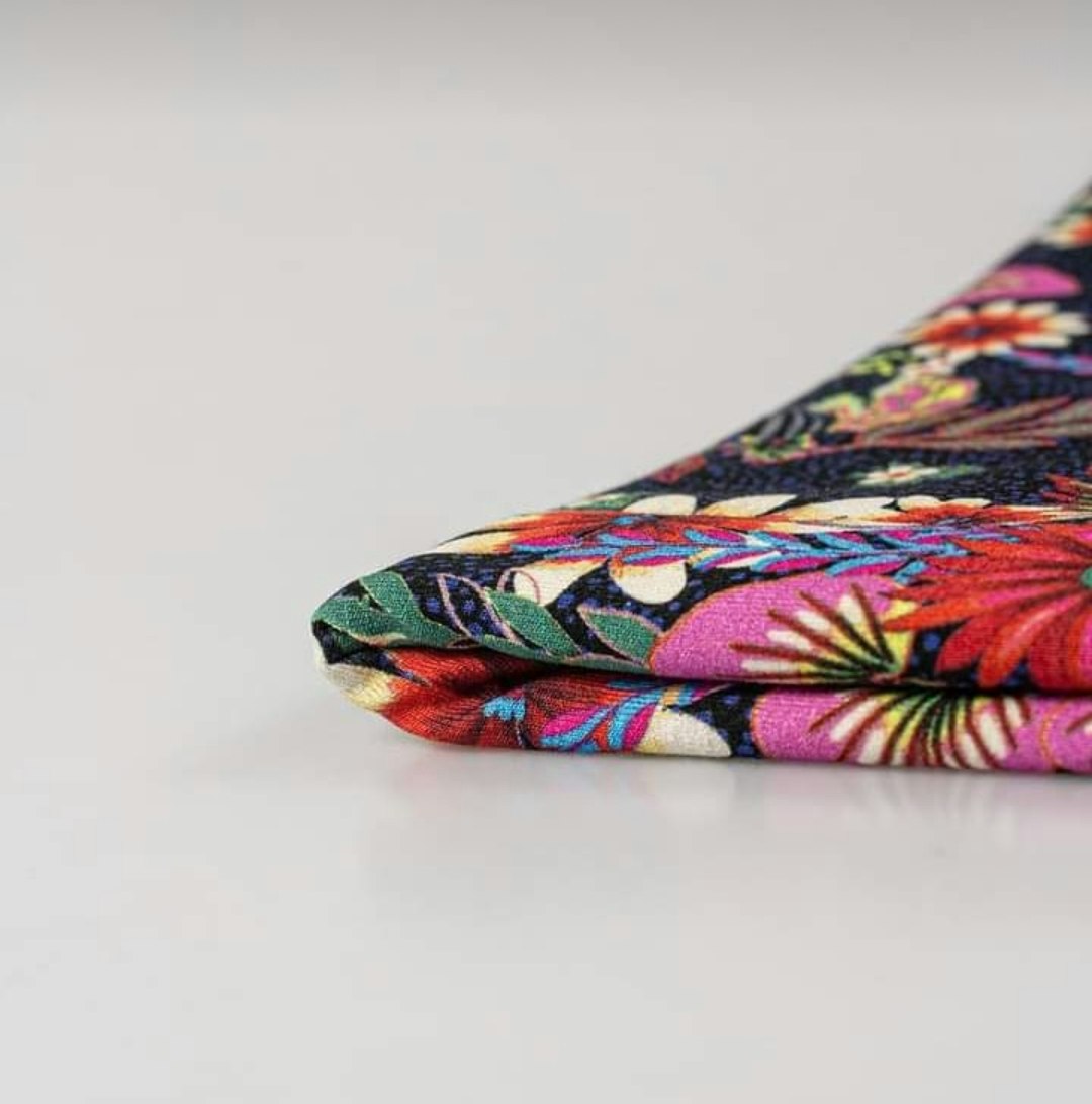 Blommor Sommar Single Jersey Viscose OUTLET