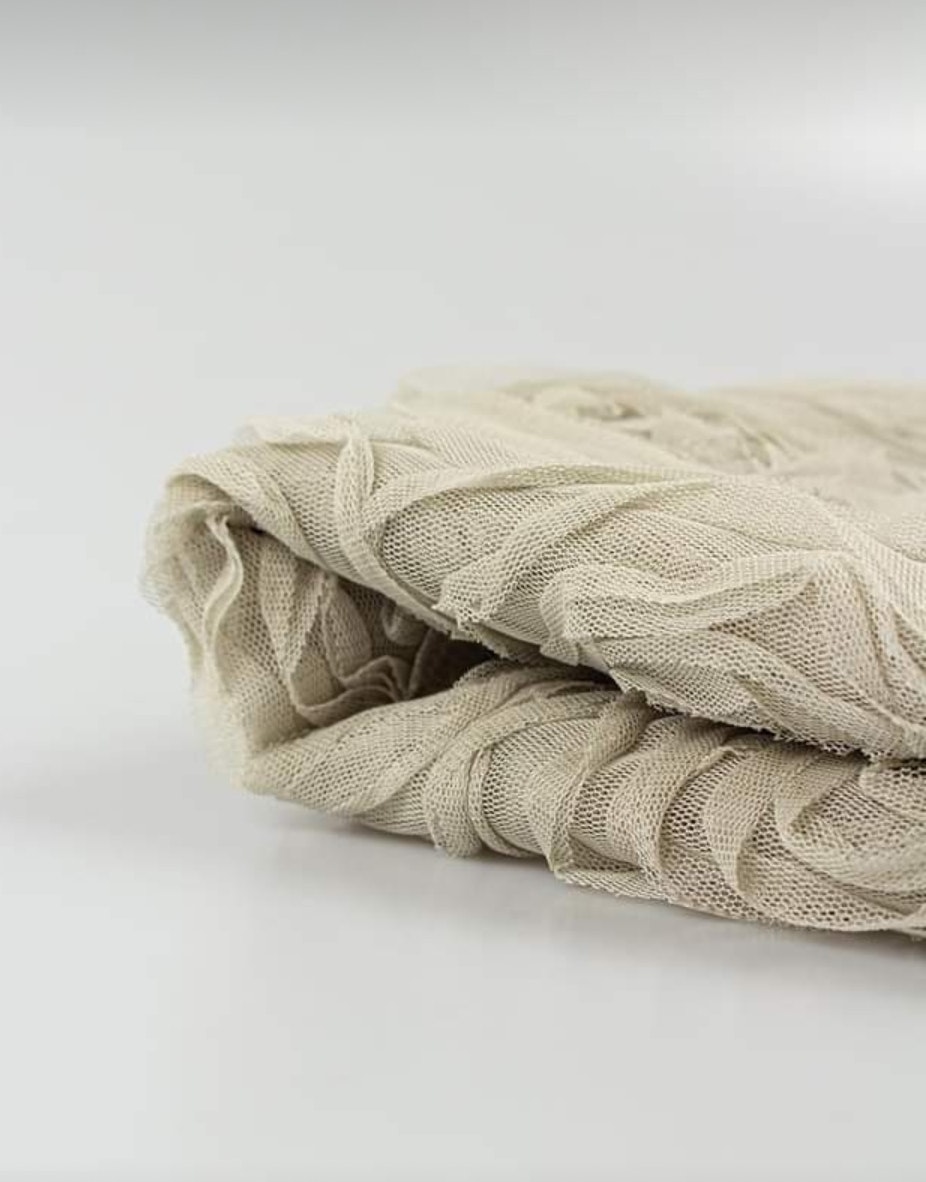 Tyll Blommor Beige OUTLET