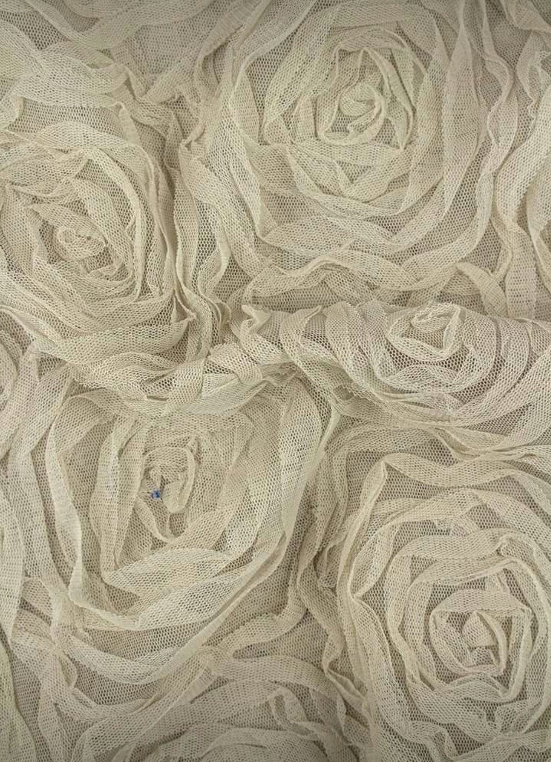 Tyll Blommor Beige OUTLET