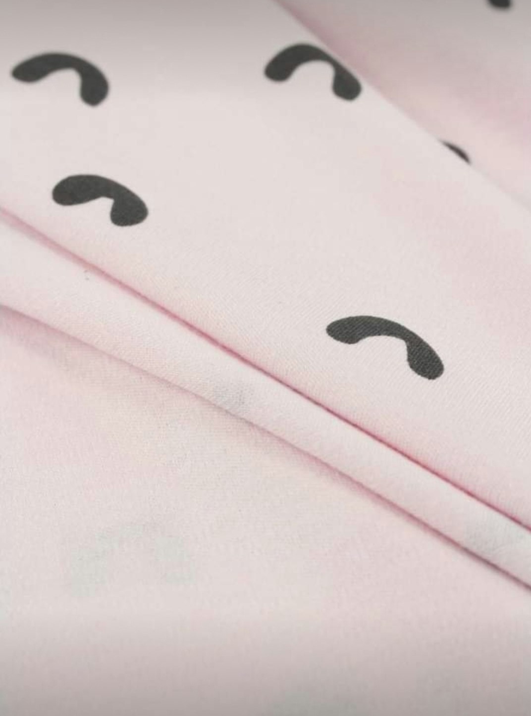 Svarta Bågar på Rosa Single Jersey  OUTLET 35cm