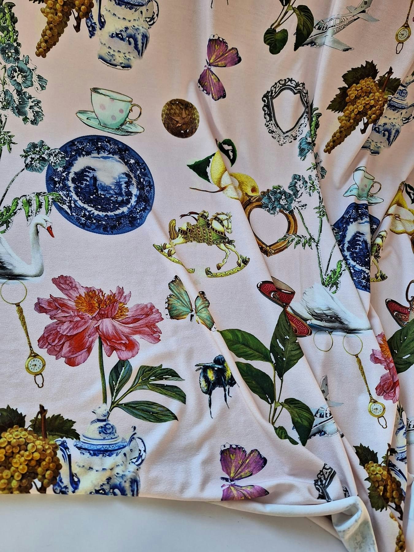 Blommor Koppar och Tallrikar Jersey Viscose OUTLET