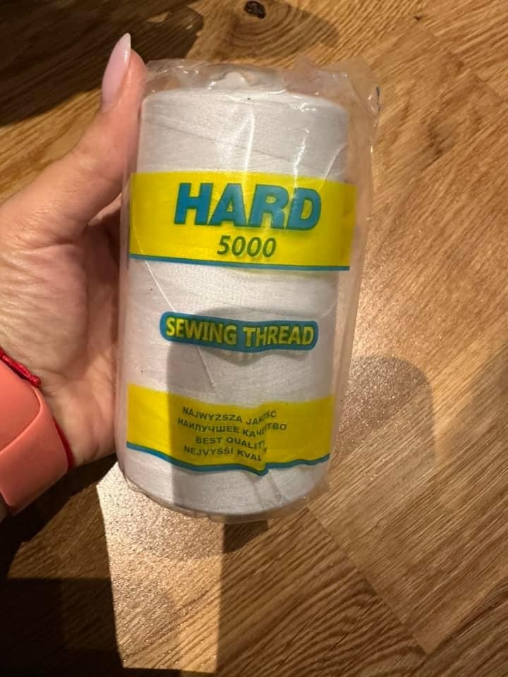 Overlock Tråd Vit Hard 5000 OUTLET