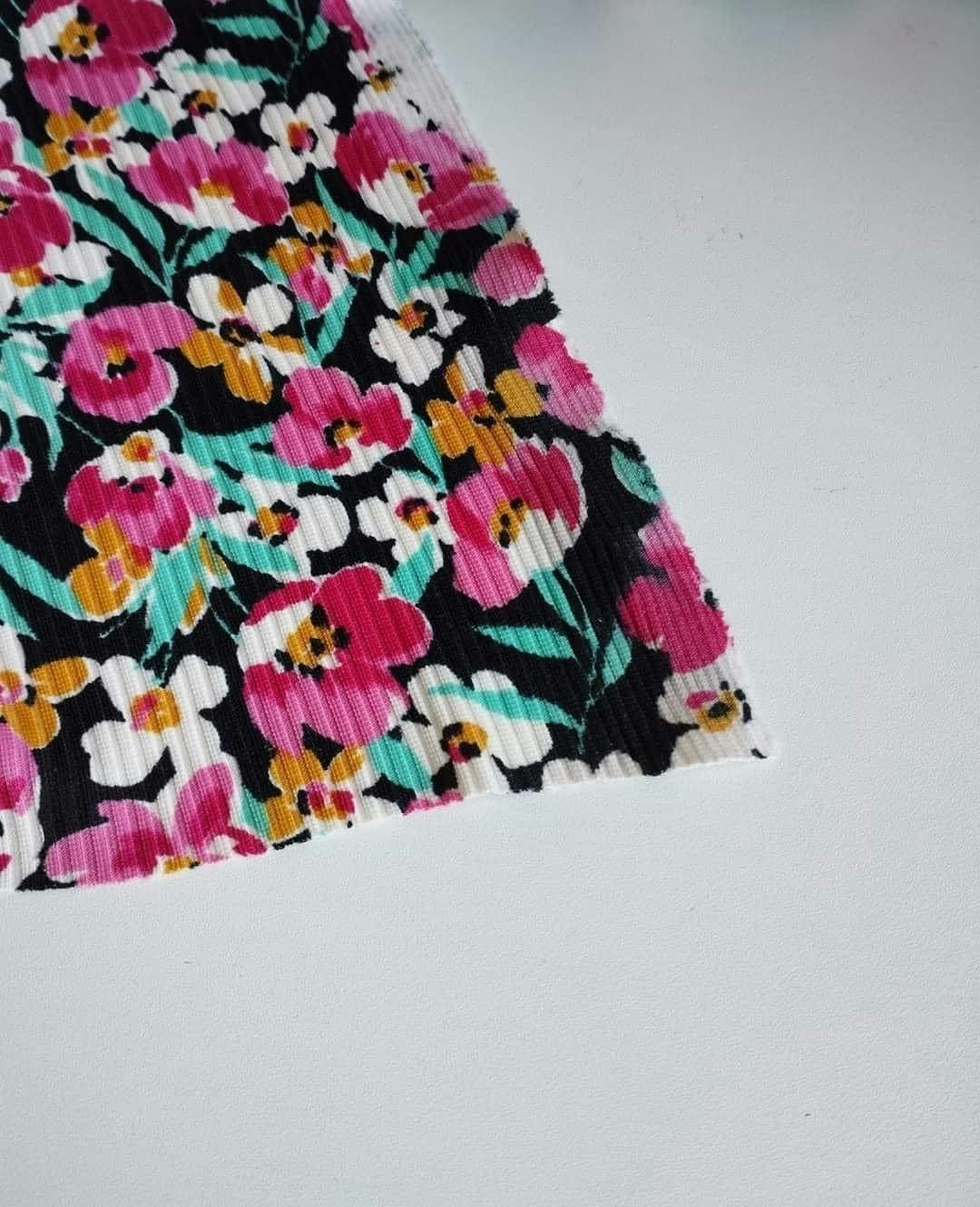 Blommor Ribbad Single Jersey  OUTLET