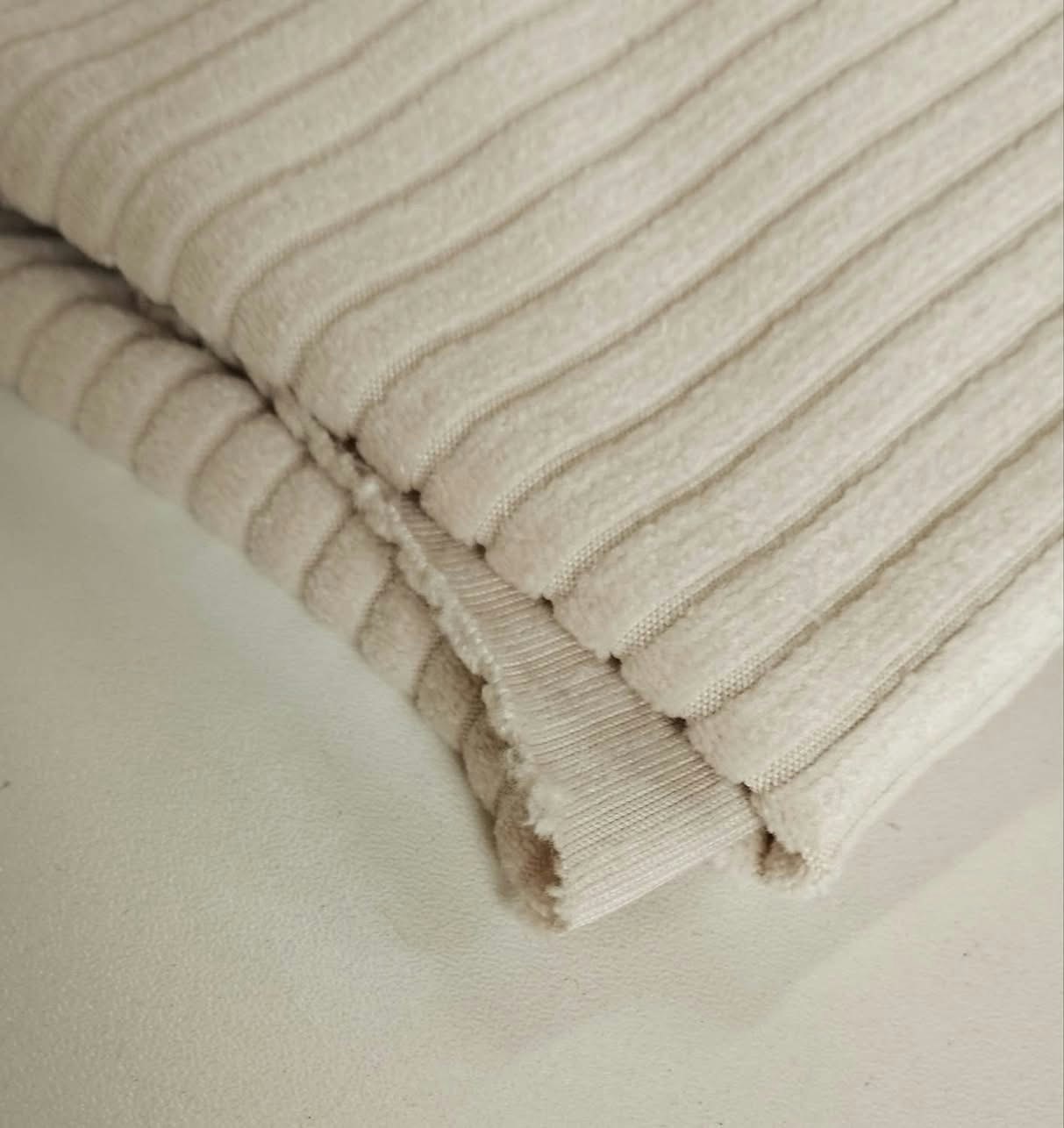 Velour Ribbad Beige   OUTLET