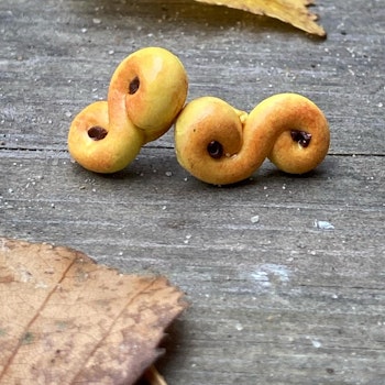 Lussebullar stiftörhängen
