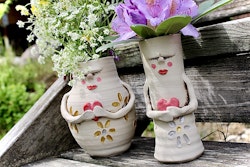 Blomsterflickor vas