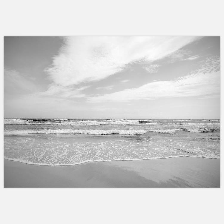 Sea Horizon black & white
