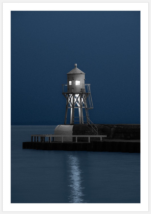 Gallery Wall Lighthouse by night – Fine Art Print