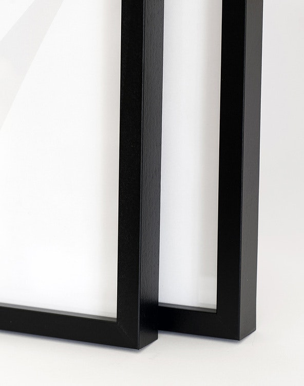Black wood frame 30x40 cm – 12x16 in – 12x22 mm