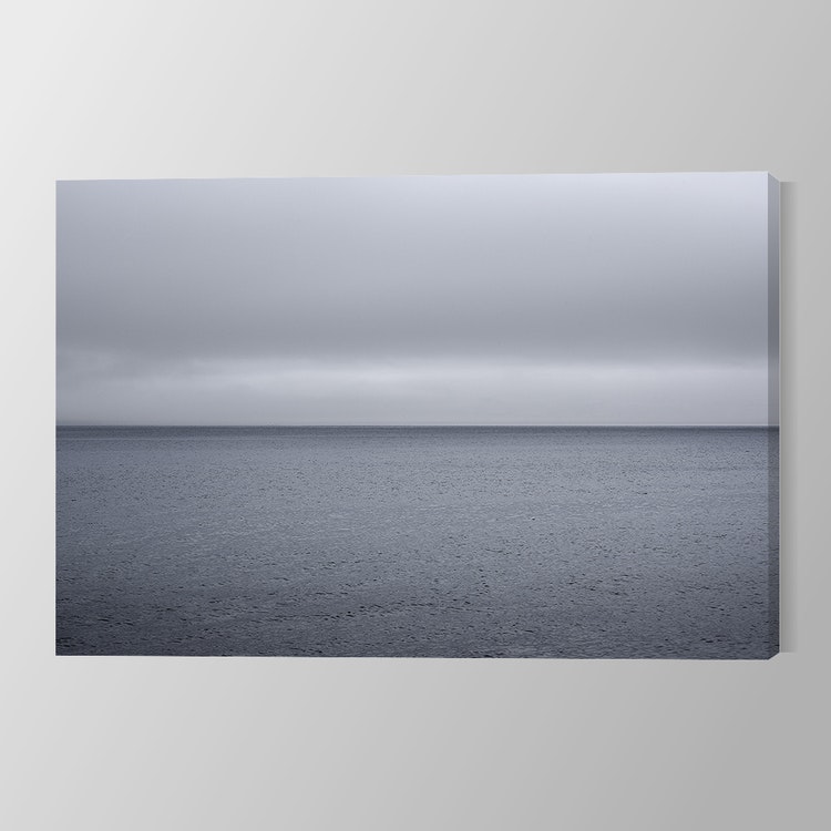 Sea Horizon Gray Canvas