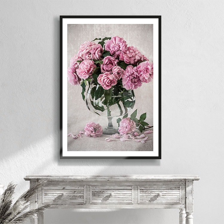 Bowl of Roses Art Print