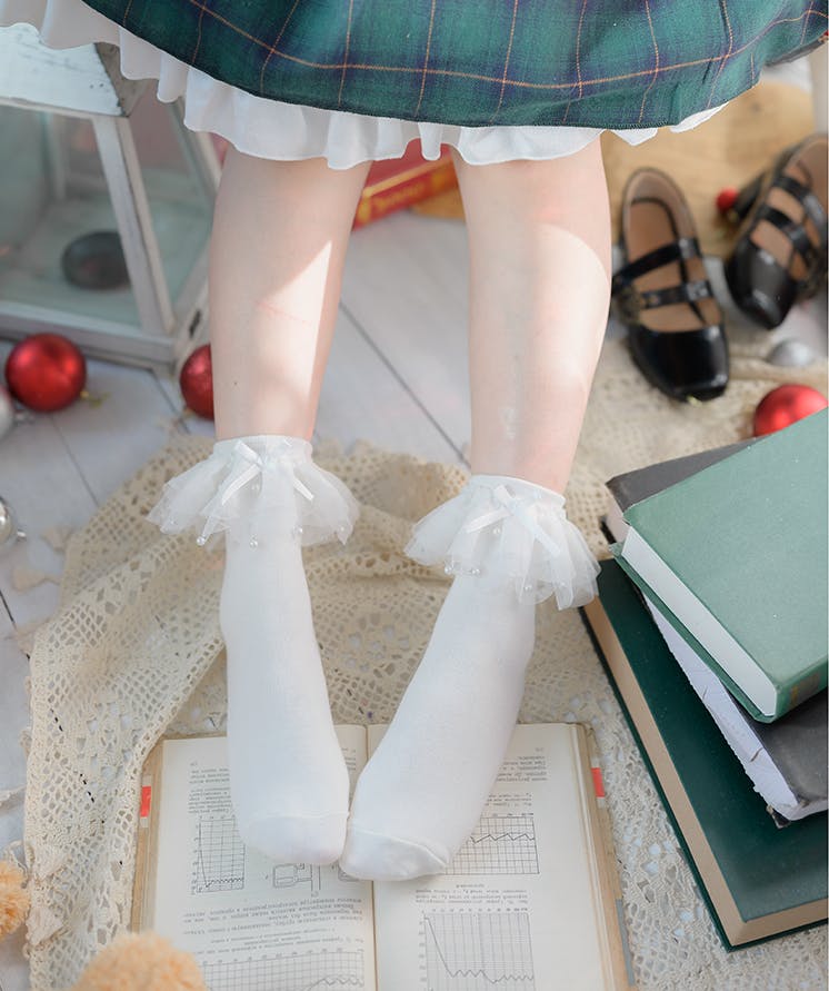 Roji Roji - Pearl Flounce Socks