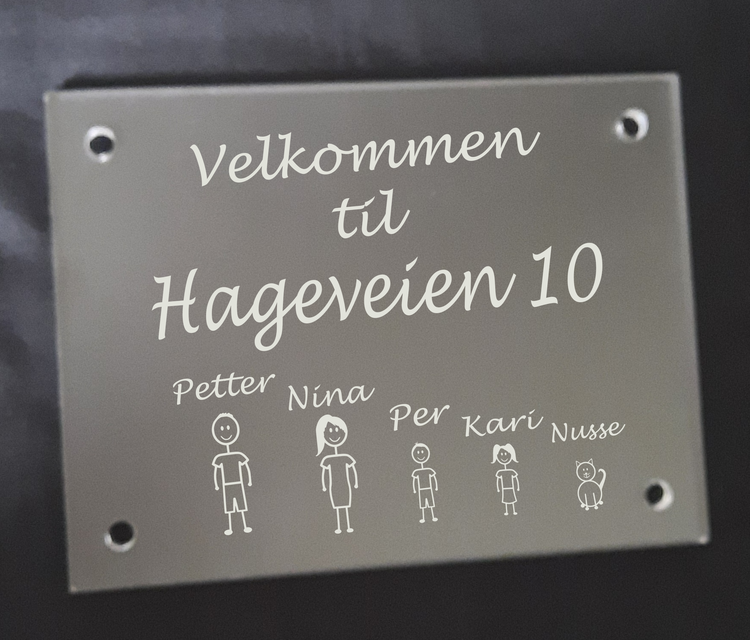 Dørskilt i akryl