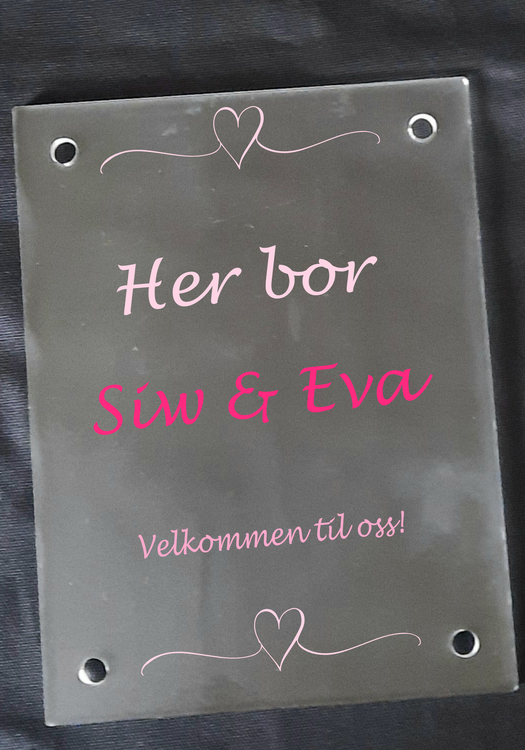 Dørskilt i akryl