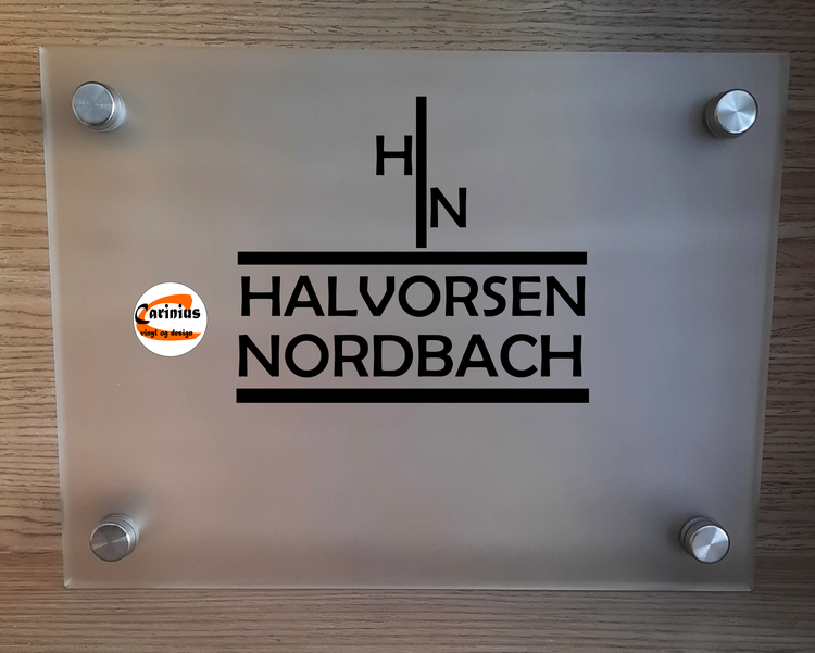 Dørskilt i akryl