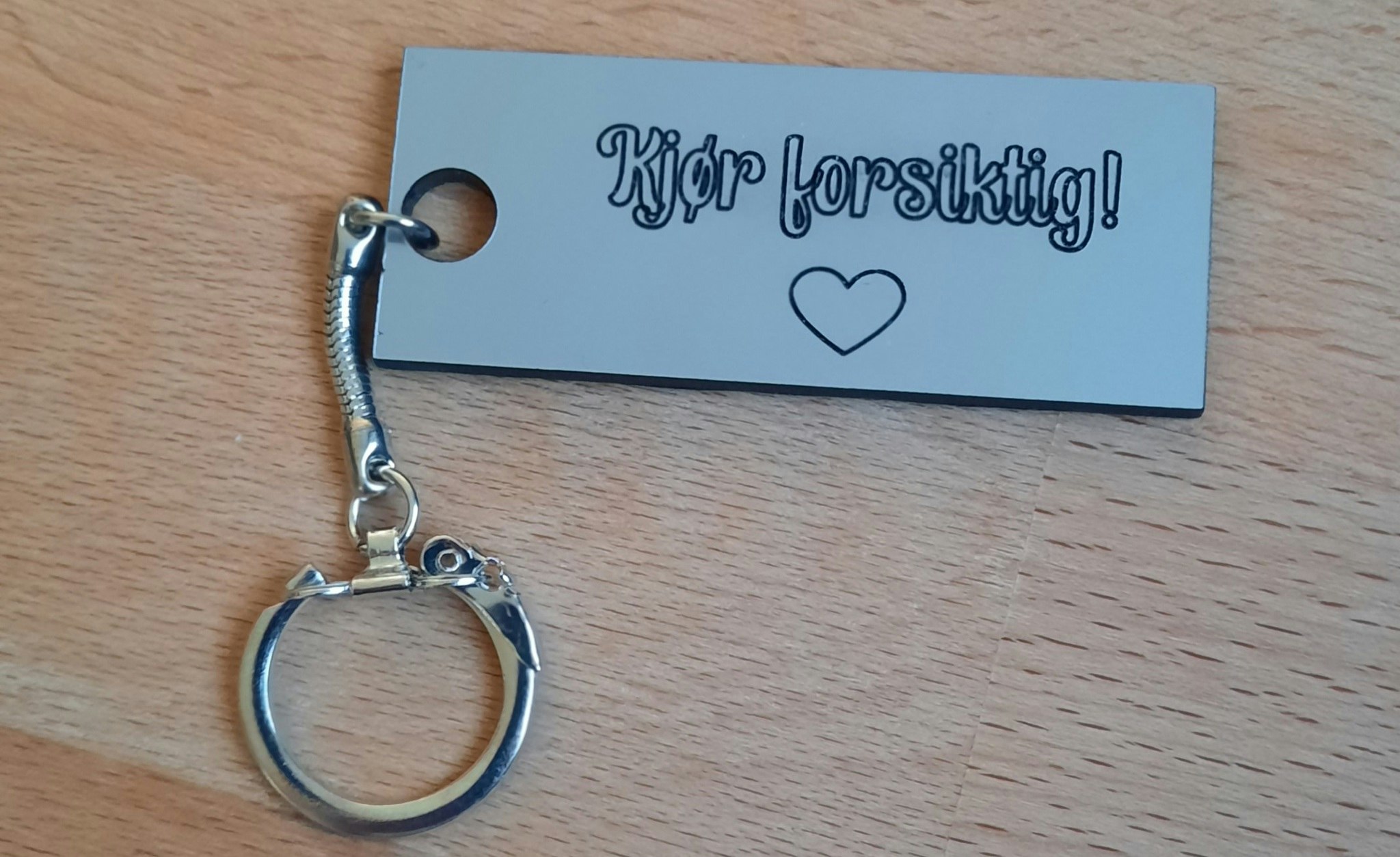 Gravert nøkkelring