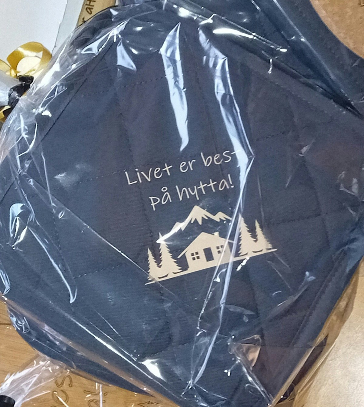 Livet er best på hytta, grytekluter.