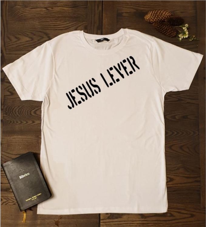 Jesus lever med kors på ryggen - ID:Jesus