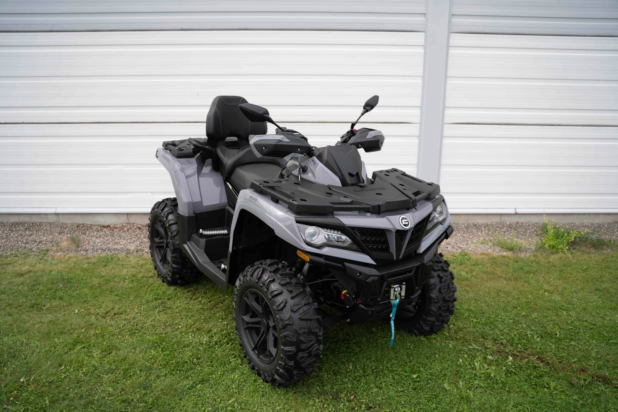 CFMOTO CFORCE 850XC GREY EDITION