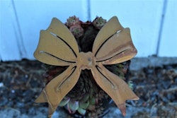 Skylt- Rosett - Ledad sticks - Rost - Lind Decoration