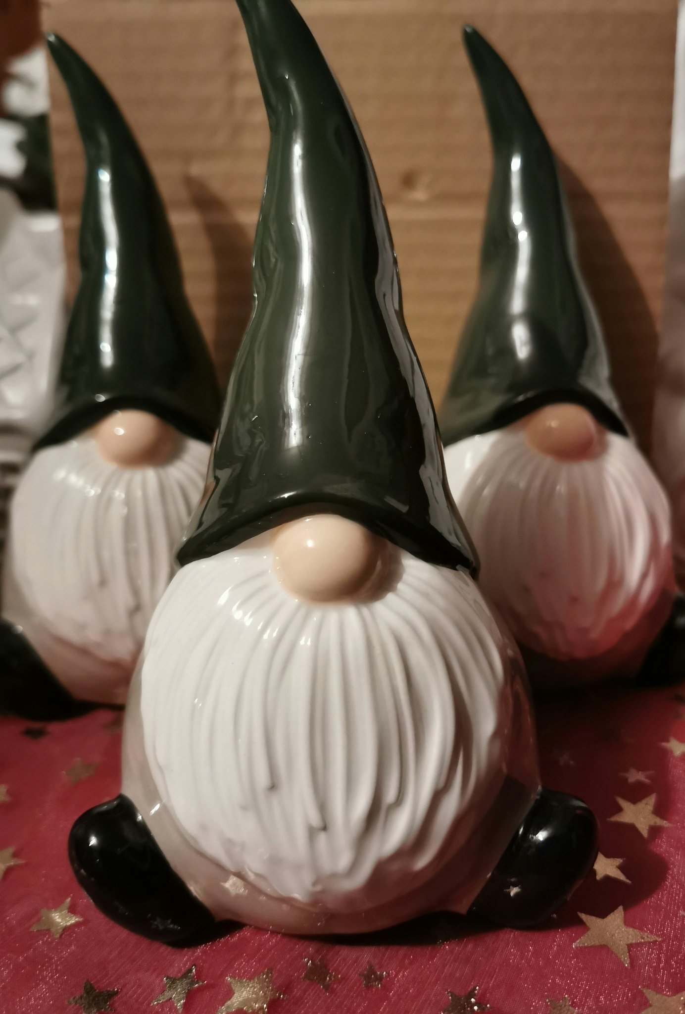 Tomte Alvar med grön luva