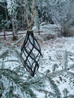 Glaskula 4 pack klarglas med svarta glittiga rutor. .