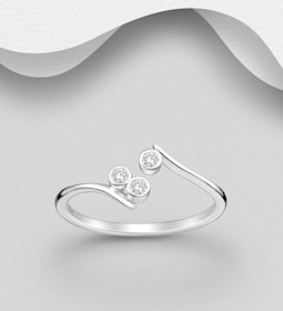 Silverring med tre Cubic Zirkonia stenar - äkta 925 silver